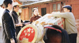 还以为是男朋友呢